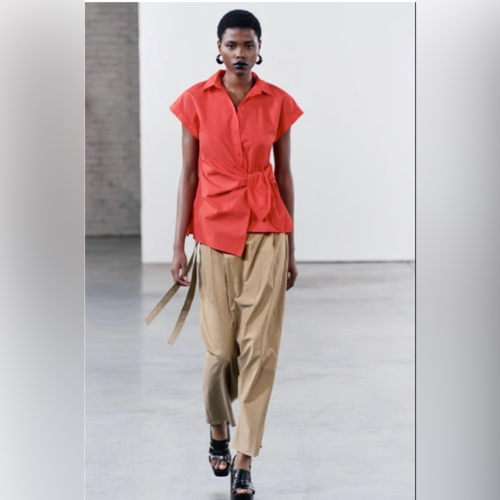 ZARA WRAP STYLE TOP